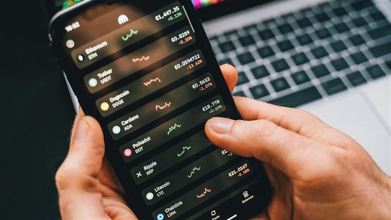 台灣新聞通訊社-降息預期持續升溫 美股收紅!道瓊大漲408點、費半上揚131點