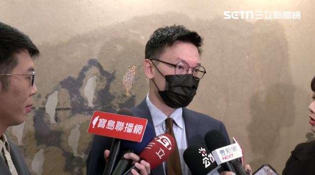 台灣新聞通訊社-曾為黃國昌辯護…林飛帆認了「我嚴重判斷錯誤」:他對台灣民主破壞很大