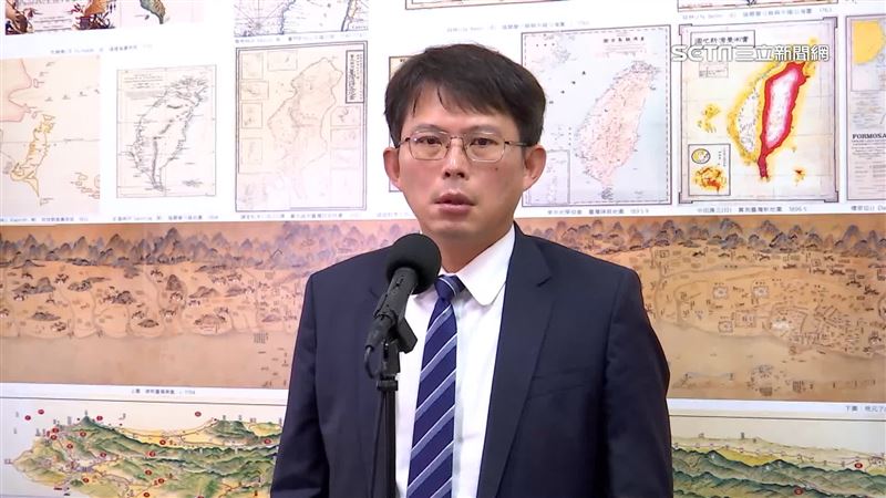 台灣新聞通訊社-只會大吼大叫?媒體人諷黃國昌雙標厚臉皮:你通通不知道