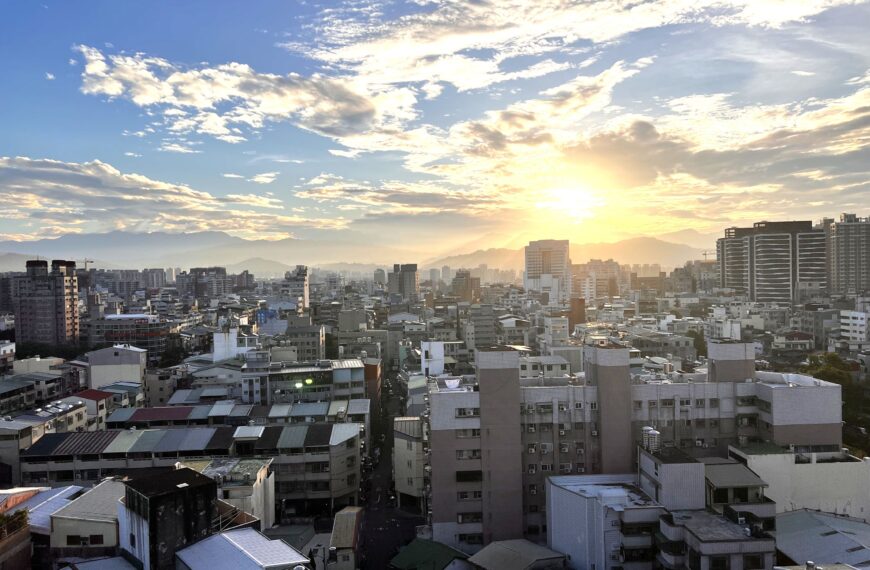 台灣新聞通訊社-直追台北!台中危老重建申請破千件 賴正鎰曝:危老開發3不易