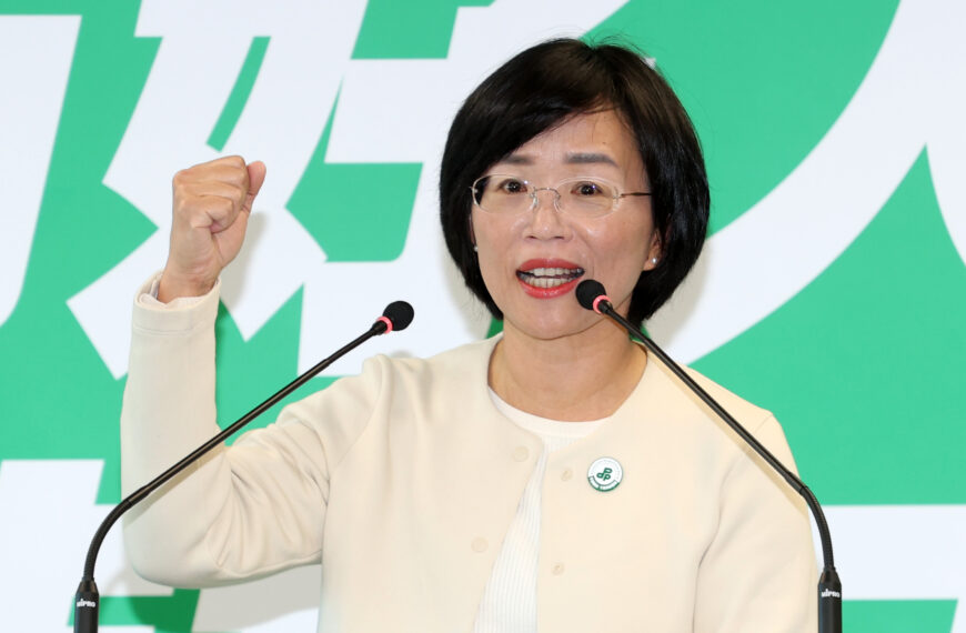 台灣新聞通訊社-李四川表態要參加初選 蘇巧慧：我的面試官是400百萬市民