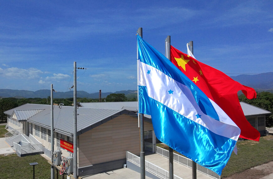 台灣新聞通訊社-宏都拉斯有望棄陸與我復交?陸外交部:已簽逾萬噸白蝦採購協議