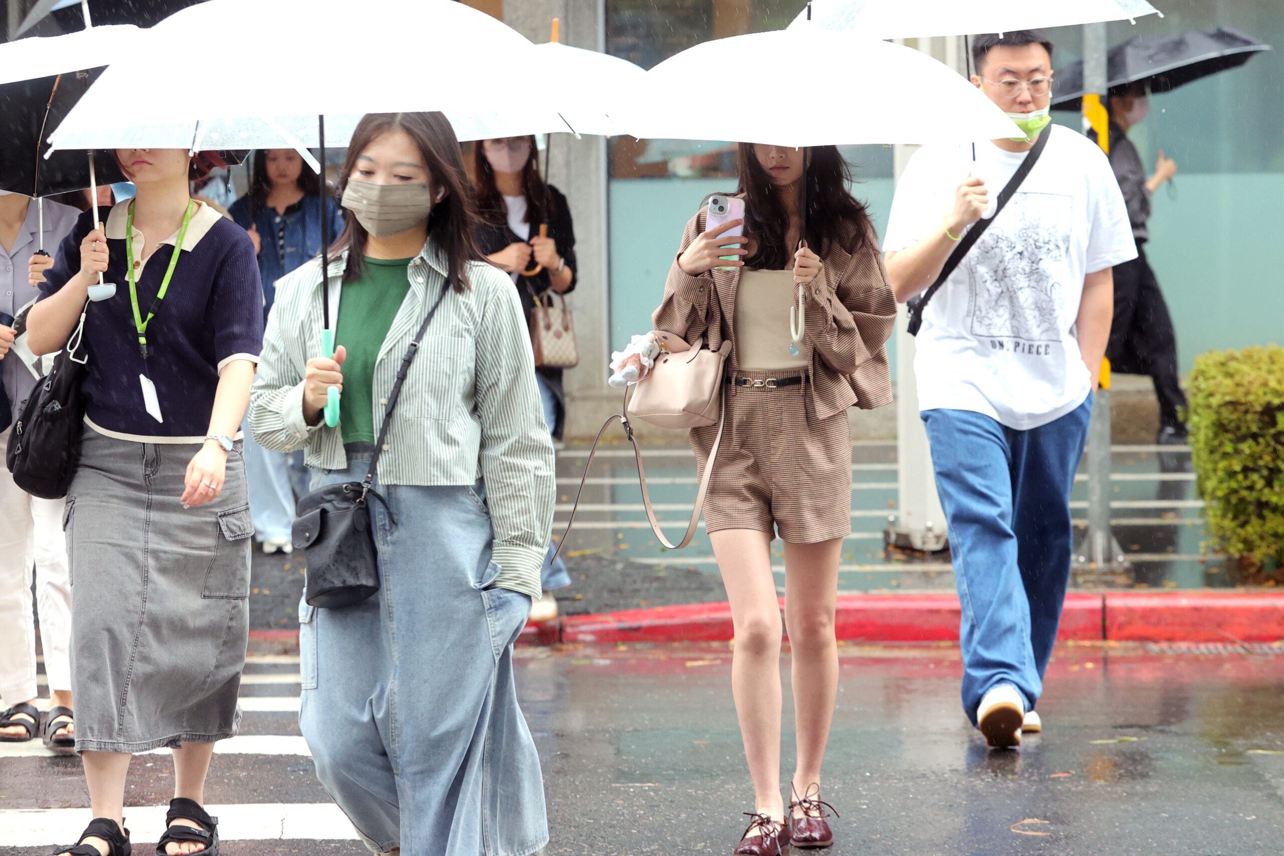 台灣新聞通訊社-天氣風險：周三冷空氣挑戰冷氣團 北東本周大致陰雨