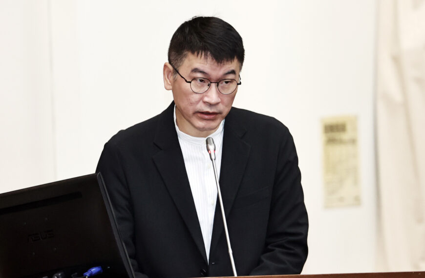 台灣新聞通訊社-陸配宣誓效忠取代放棄國籍?梁文傑:若定義清楚可討論