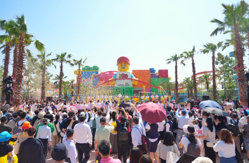 台灣新聞通訊社-上海樂高樂園接待遊客破百萬人次 將啟動二期擴建