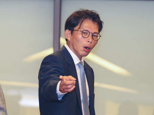 台灣新聞通訊社-遭指涉貪防火牆斷點浮現 黃國昌：不容宵小鼠輩禍亂國家