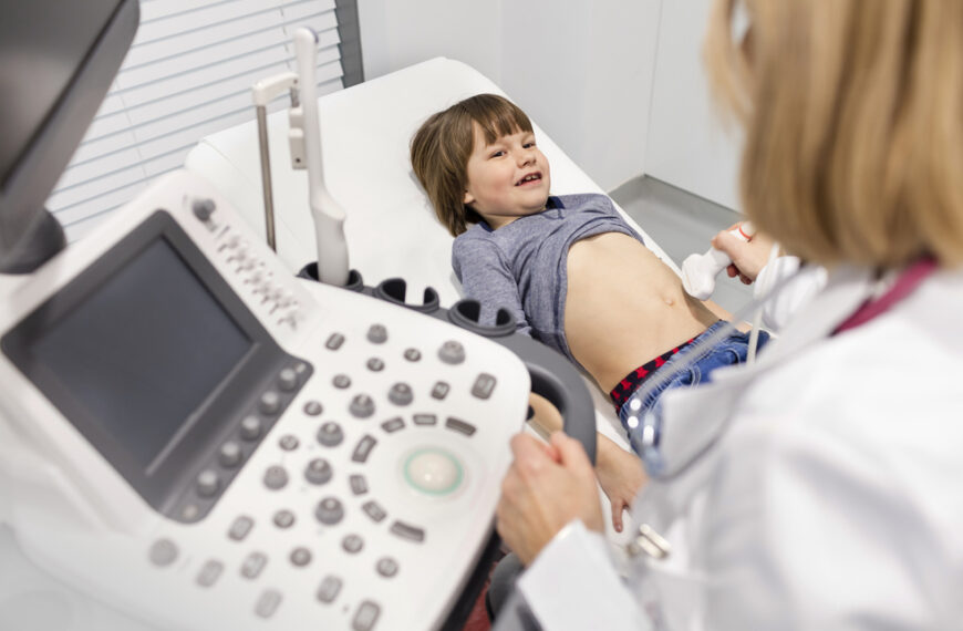 台灣新聞通訊社-男童腹脹是血癌!醫照超音波「2臟器」異常腫大:來得太突然