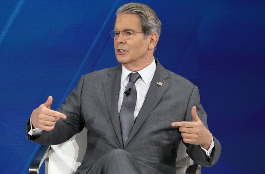 台灣新聞通訊社-川普政府兩大戰略文件遲未發布 美媒：財長希望調整涉及中國措辭