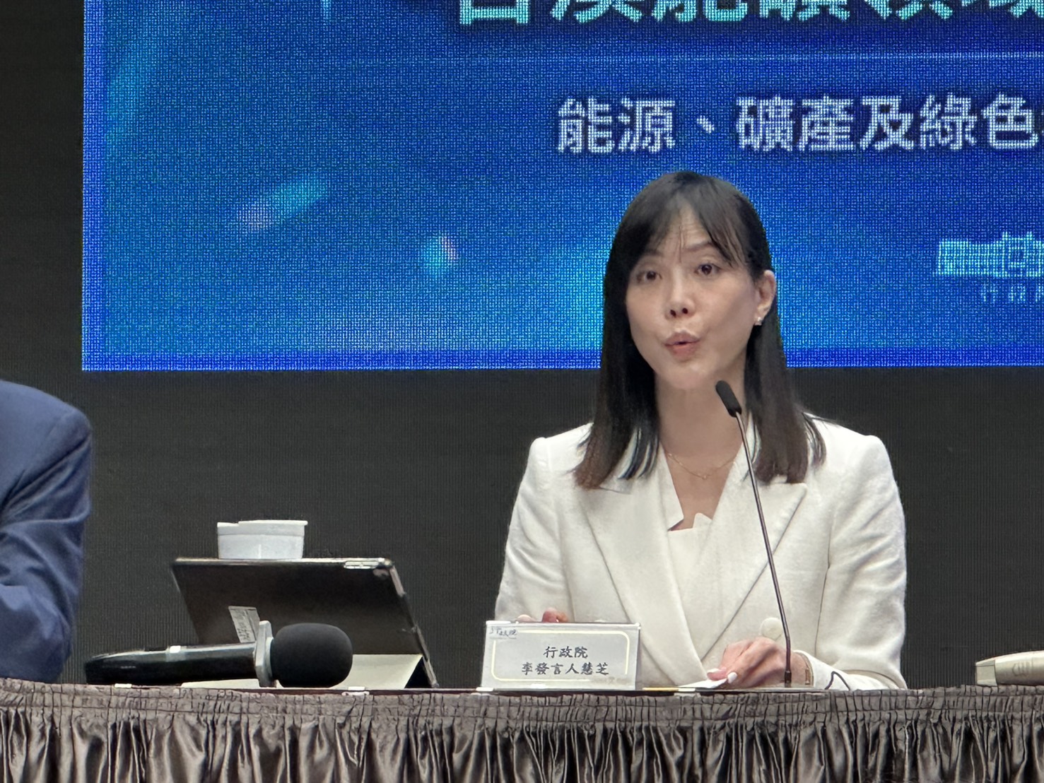 台灣新聞通訊社-明年度總預算還躺在立院 政院憂衝擊TPASS百萬人次