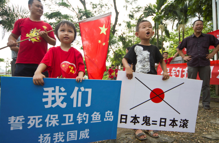 台灣新聞通訊社-中國海警將日本漁船驅離釣魚台 日巡邏船要求陸駛離領海