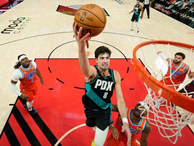 台灣新聞通訊社-NBA／史上僅2人！阿夫迪賈收下生涯第4次大三元 附帶超罕見紀錄