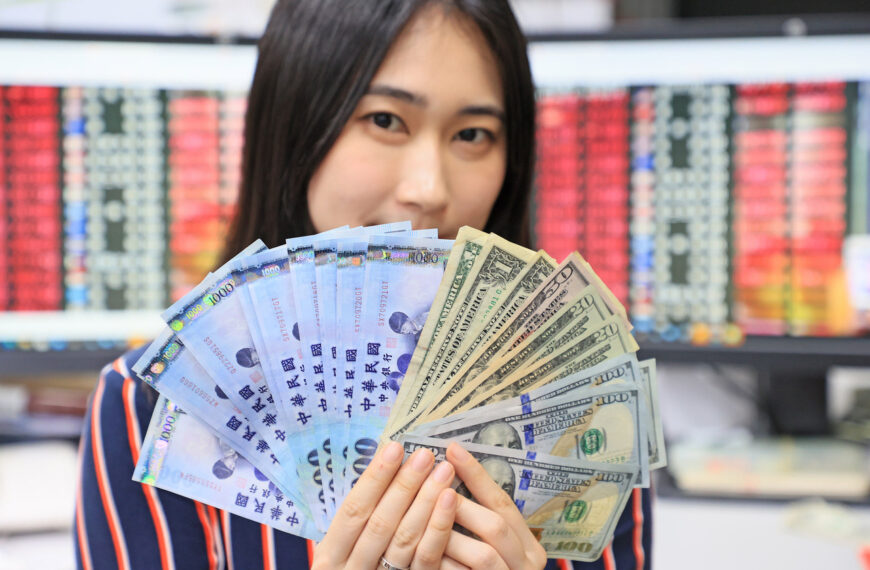 台灣新聞通訊社-Fed降息預期升高美元走弱 新台幣連2紅收31.338元