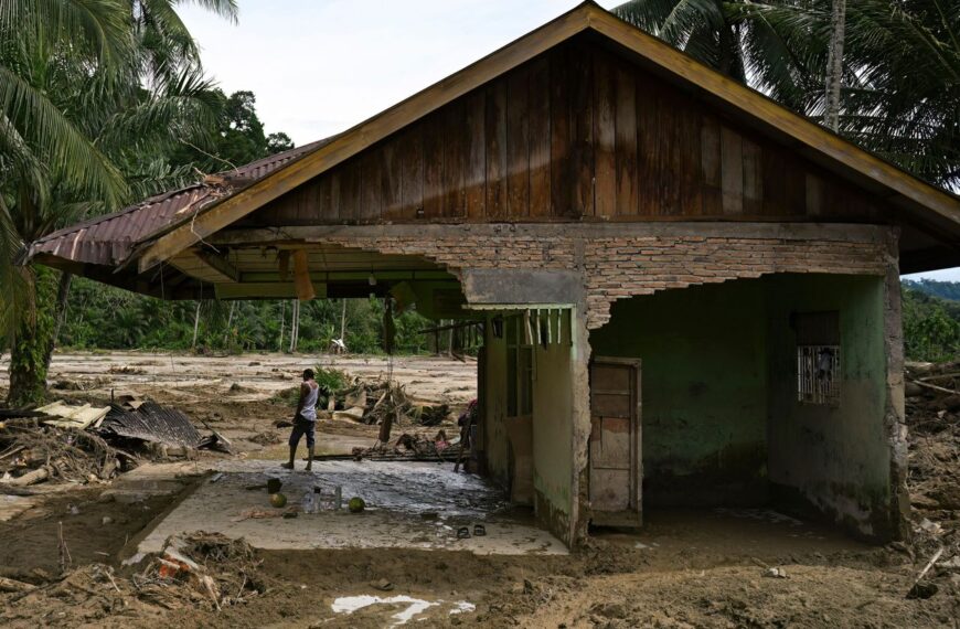 台灣新聞通訊社-亞洲4國洪患增至逾1500死 氣象預報新一波降雨災民憂