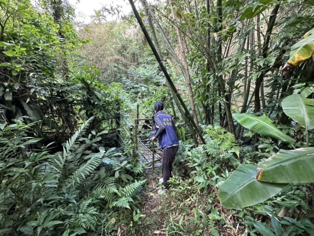 台灣新聞通訊社-新店五重溪染綠山區追污染源 議員籲善用科技輔助