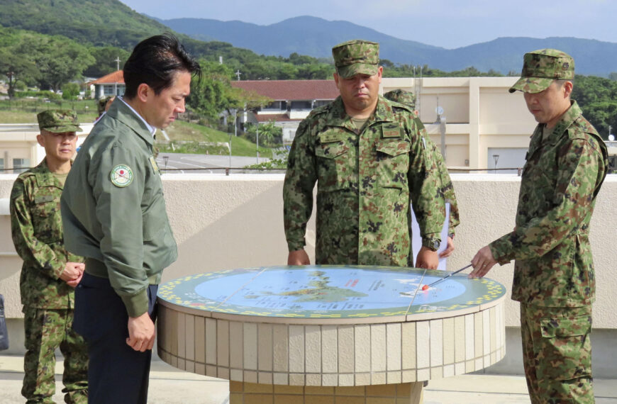 台灣新聞通訊社-小泉進次郎：日本距台110公里飛彈計畫3年前就訂 北京為何現在跳腳？