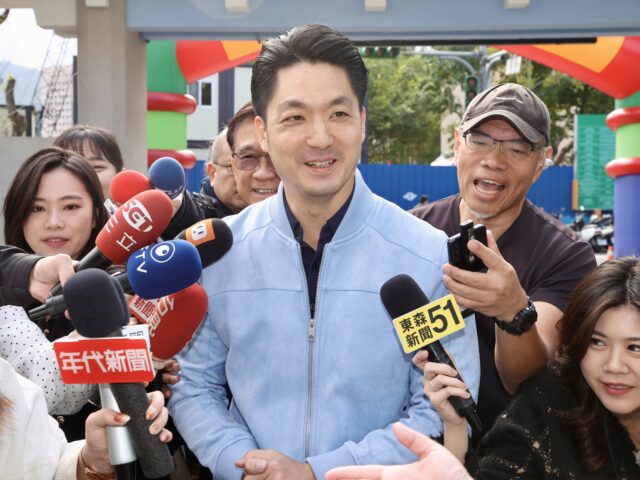 台灣新聞通訊社-鬆口了？向李四川分享說服家人參選經驗 蔣萬安說要問這人