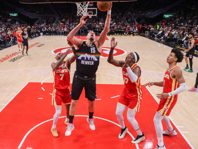 台灣新聞通訊社-NBA／約柯奇40分領軍！金塊落後23分上演驚天逆轉 勇奪客場9連勝