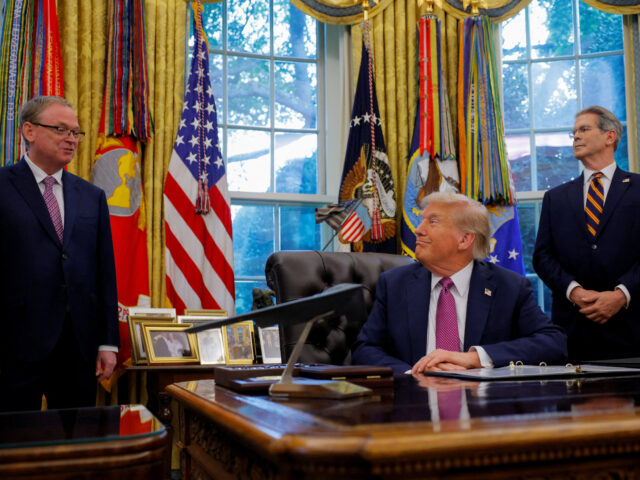 台灣新聞通訊社-川普鬆口：已決定Fed下一任主席 「大黑馬」哈塞特強調市場反應正面