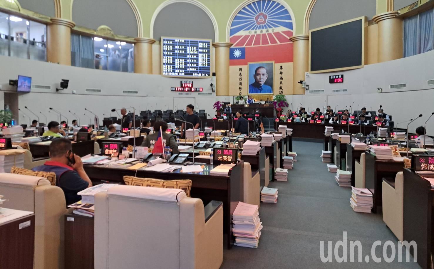 台灣新聞通訊社-台南議會流會閉幕明年總預算仍未審完 初審被刪6000多萬
