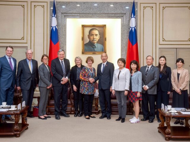 台灣新聞通訊社-韓國瑜接見美智庫 盼深入傾聽台灣人民聲音