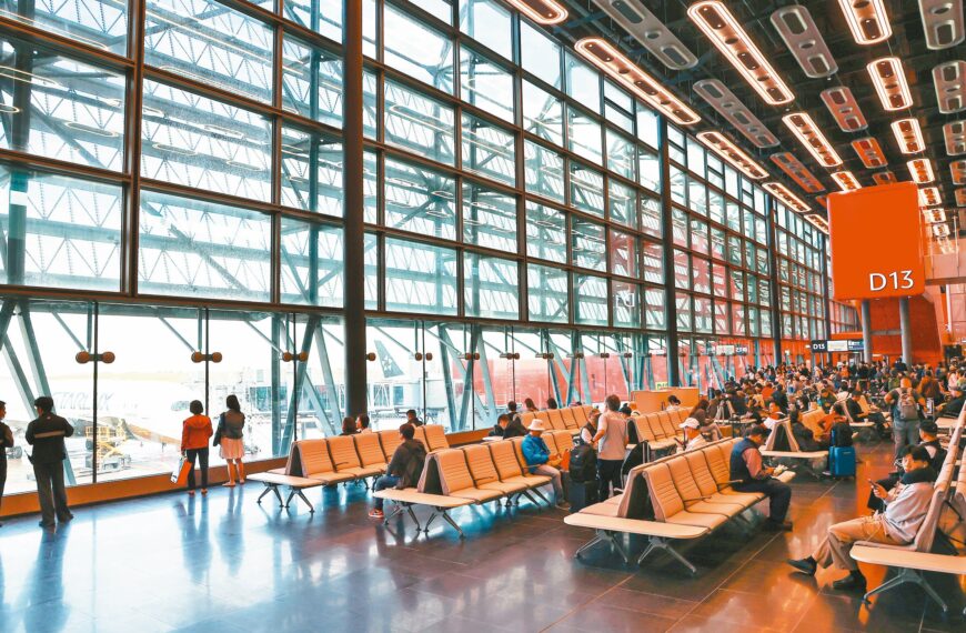 台灣新聞通訊社-桃機第三航廈北登機廊廳試營運期未全天開放 想參觀得先確認這點
