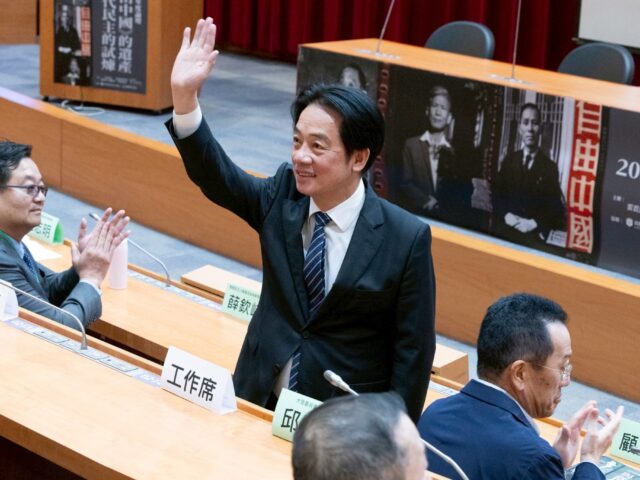 台灣新聞通訊社-賴總統：民進黨留著中華民國這個名字 目的是團結台灣社會