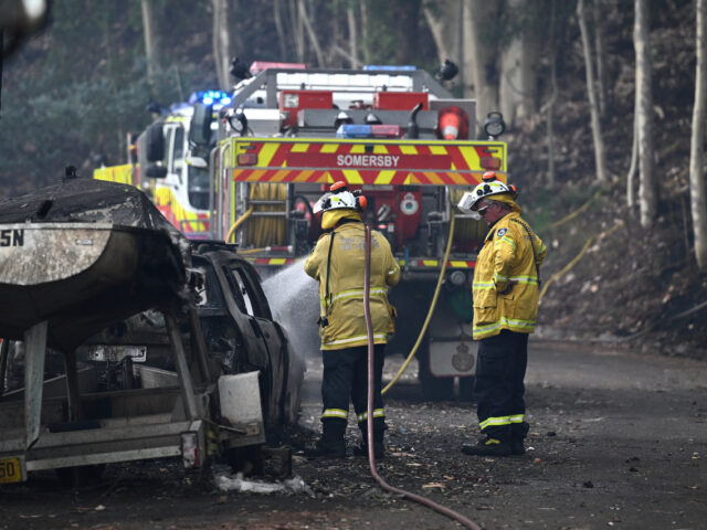 台灣新聞通訊社-澳洲東岸遭熱浪侵襲數十起林火毀損房屋 波及古爾本河國家公園