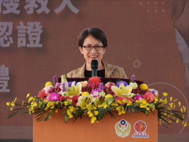 台灣新聞通訊社-2員警執行交管勤務受傷 副總統不捨發聲：已與卓榮泰探視慰問