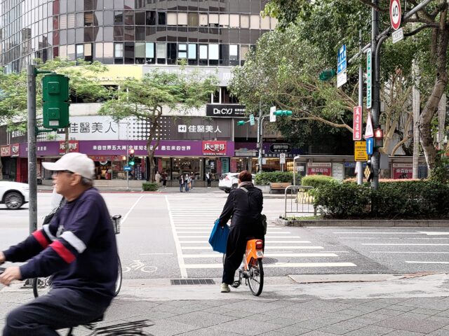 台灣新聞通訊社-新北公共自行車違規記點 未依標線行駛最多