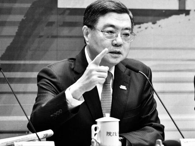 台灣新聞通訊社-卓榮泰深夜曬黑白照：將善盡「民主憲政守門人」職責　阻止違憲行為