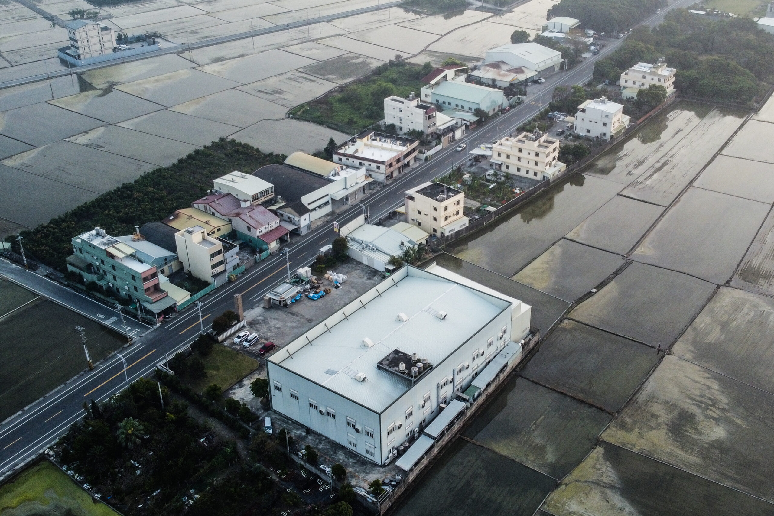 台灣新聞通訊社-傳明年農地工廠輔導經費受阻 立委盼政策續推促正向成果