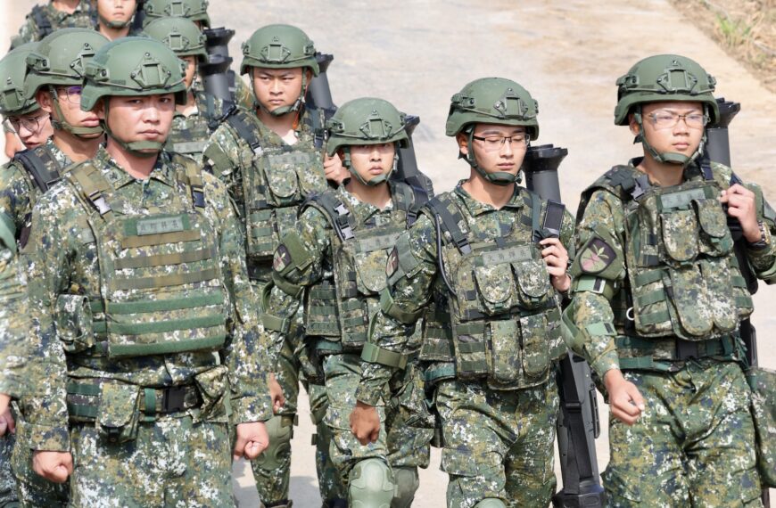 台灣新聞通訊社-馬防部官士兵疑遭詐團滲透提供人頭戶 前檢察官:軍人涉詐占一至二成