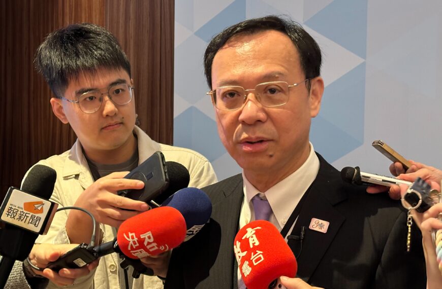 台灣新聞通訊社-網紅涉仲介跨境醫美遭投訴 衛福部長石崇良：行為已違法將嚴查