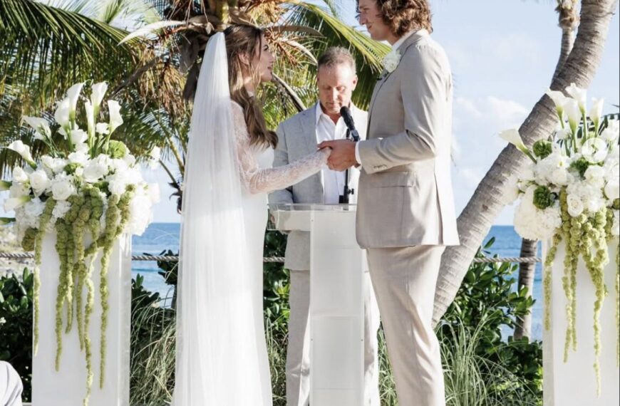 台灣新聞通訊社-MLB／ 當初竟透過一顆球結識老婆 道奇強投葛拉斯諾結婚了！