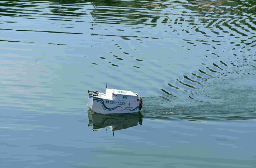 台灣新聞通訊社-台水1號智能船首航亮相 開創全天候、無人化、高效率水質監控模式