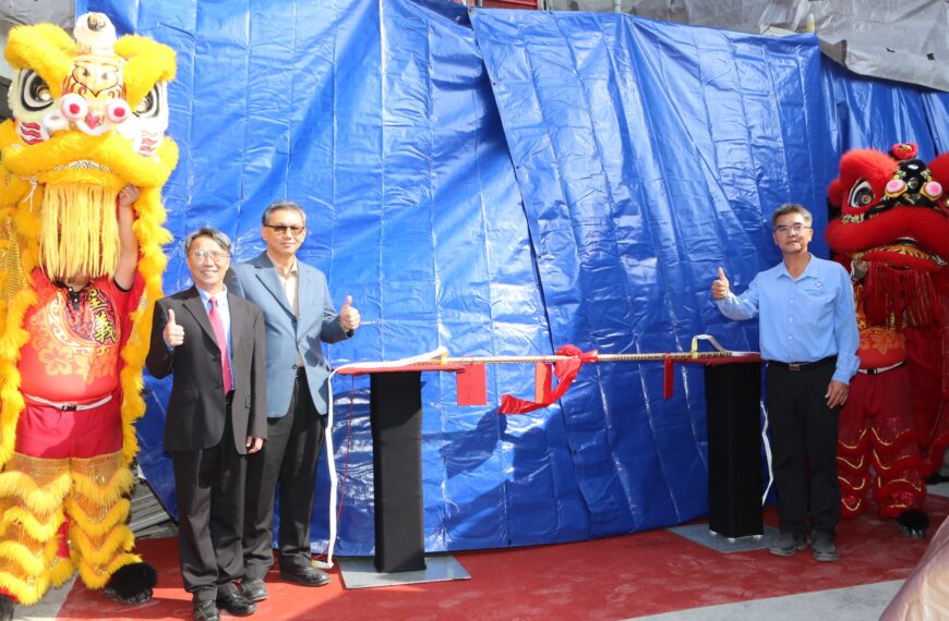 台灣新聞通訊社-台船打造的「船佳堡」集合住宅 舉行上樑典禮