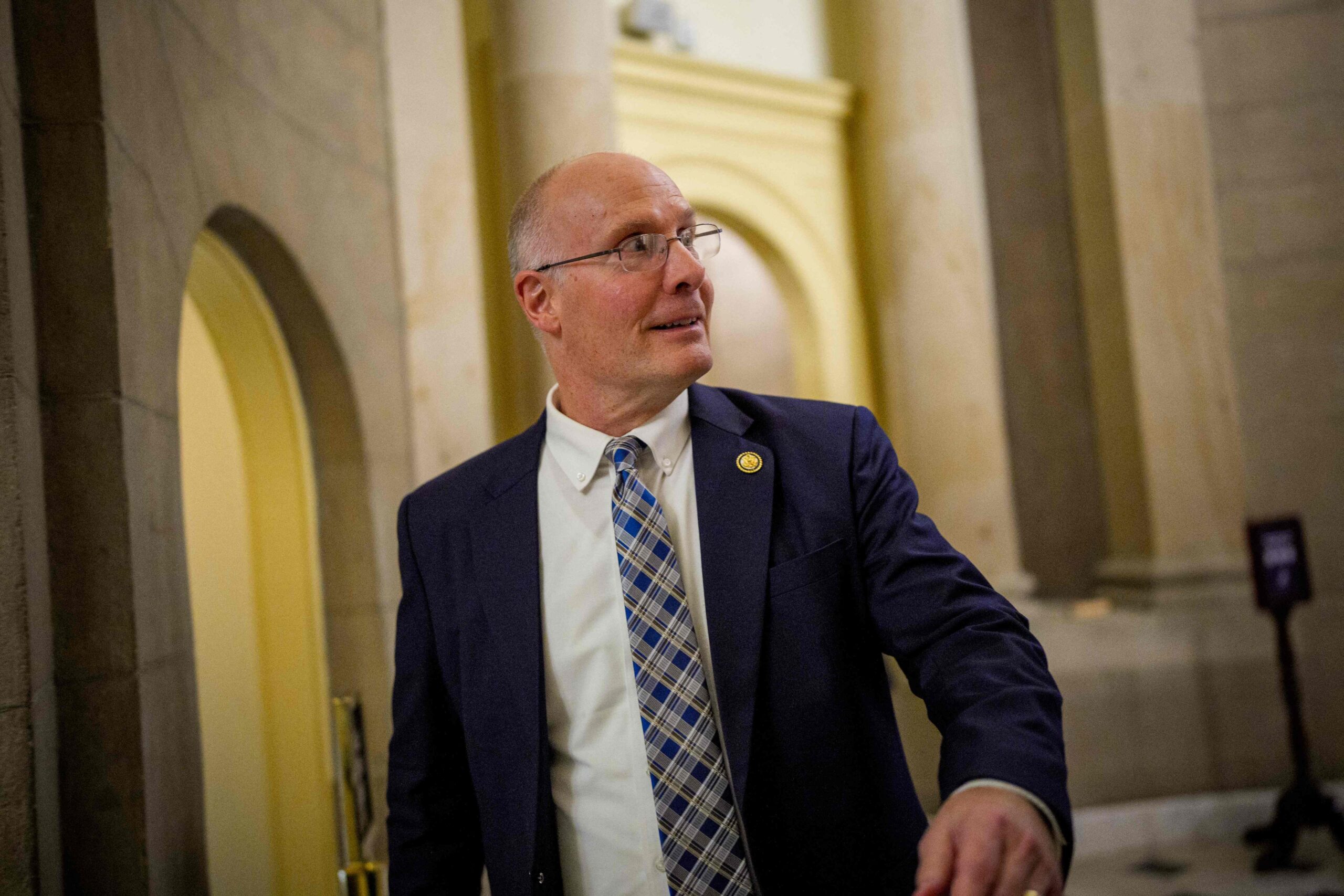 台灣新聞通訊社-沒台積代工性能退步！美議員質疑輝達誇大華為實力 要求商務部長說明