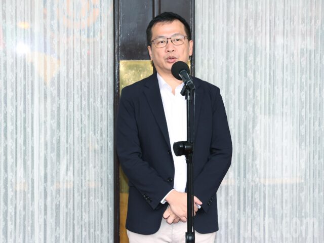 台灣新聞通訊社-影／喊「光電強力肅貪」 羅智強：蔡英文才該為錯誤政策道歉