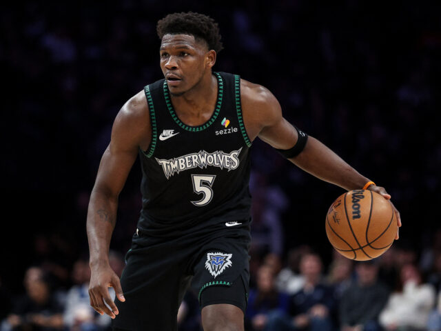 台灣新聞通訊社-NBA／愛德華爆砍32分翻掉黑衫軍 締造灰狼隊史第一人新猷