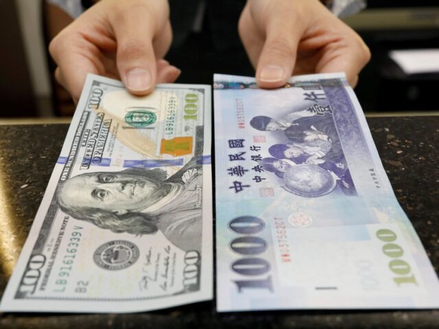 台灣新聞通訊社-專家估央行12月理監事會利率連7凍 匯率才是難題