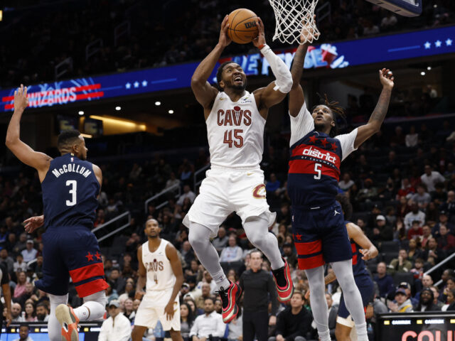 台灣新聞通訊社-NBA／米契爾狂轟新高48分 末節大爆發率騎士驚險逆轉巫師