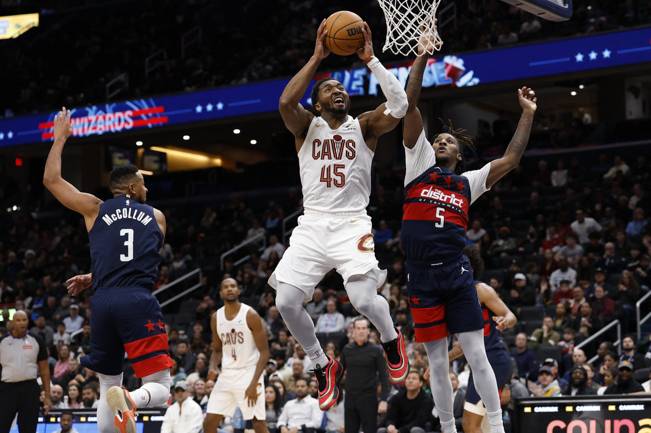 台灣新聞通訊社-NBA／米契爾狂轟新高48分 末節大爆發率騎士驚險逆轉巫師