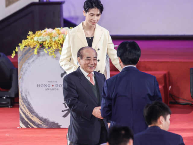 台灣新聞通訊社-賴總統懷念公道伯：若立院執行「王金平精神」 政治氛圍有大幫助