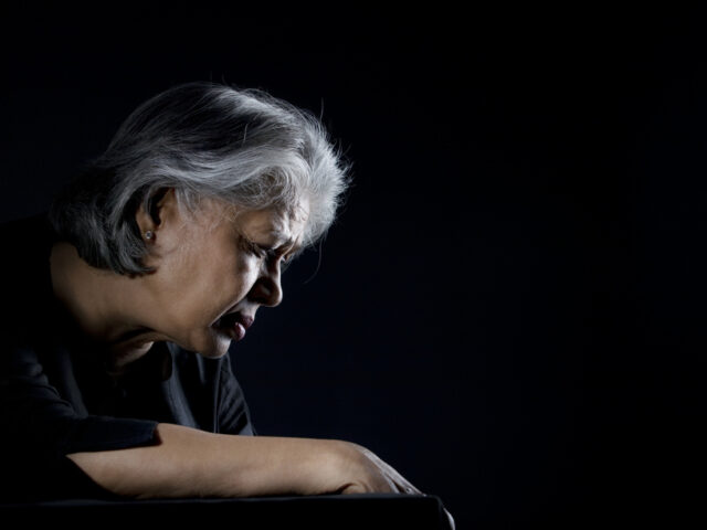 台灣新聞通訊社-母LINE完「今天好冷」無聲息…兒2天後返家電視沒關 臥室內見心碎一幕