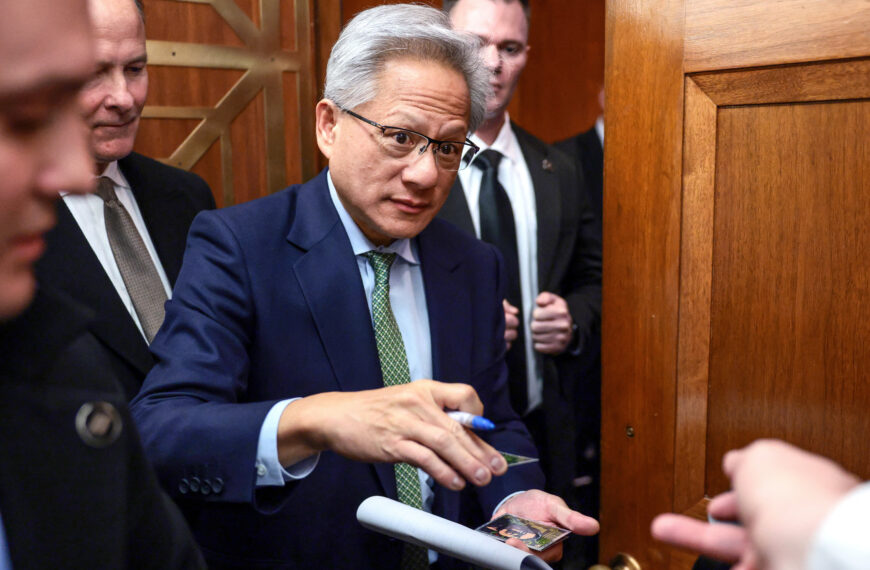 台灣新聞通訊社-面見川普！黃仁勳親赴華府遊說國會 吐露不確定中國會不會買H200晶片