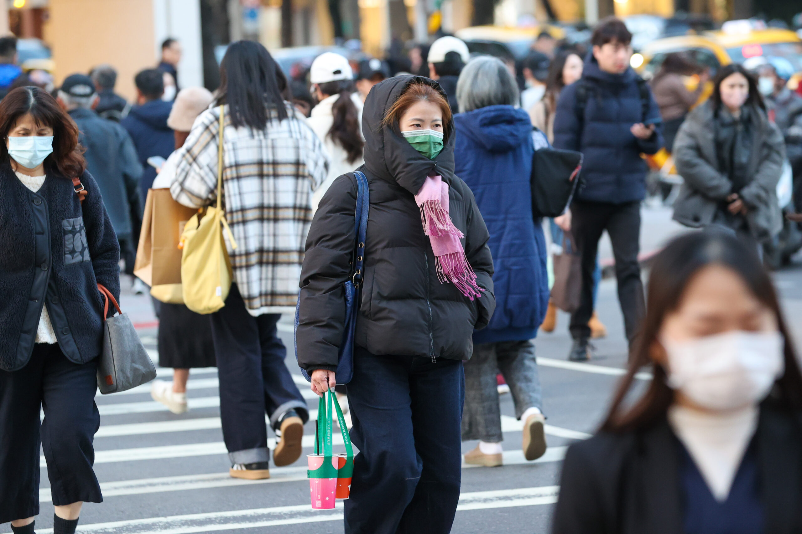 台灣新聞通訊社-入冬最強冷氣團「好像沒那麼冷」 賈新興揭原因