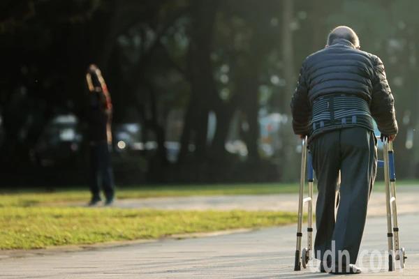 台灣新聞通訊社-免費老人健檢明年名額減少3210個 北市衛生局曝原因