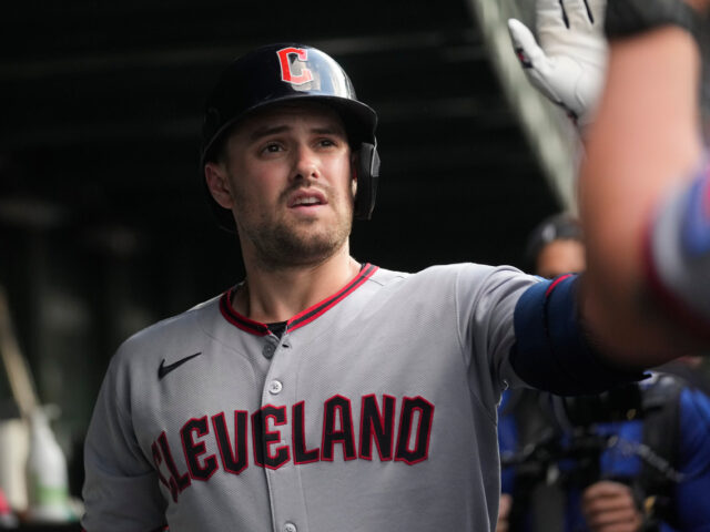 台灣新聞通訊社-MLB／曾轟滿貫砲狙擊虎王史庫柏 湯瑪斯1年1.64億加盟皇家