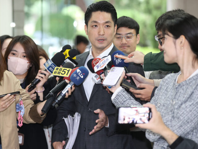 台灣新聞通訊社-雙城MOU內容遭勞動部「大修」 蔣萬安證實：有花時間跟上海溝通