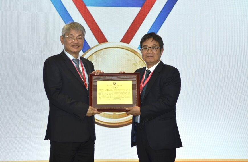 台灣新聞通訊社-台灣精密傳動力量「齒輪王」中正大學教授馮展華獲自動化工程最高榮譽